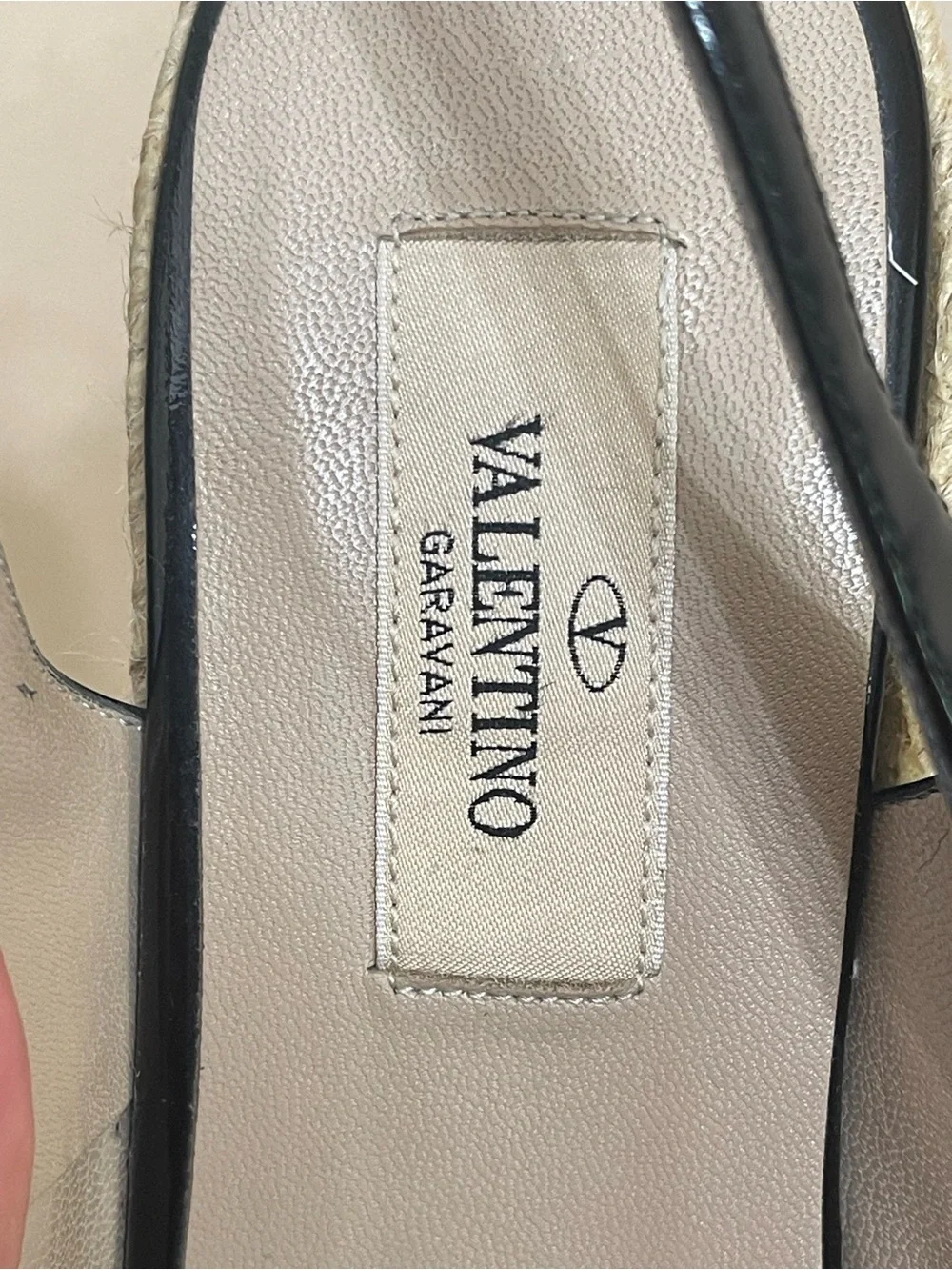 Valentino Garavani Bow Black Patent Leather Wedge Heels Size 37(7)